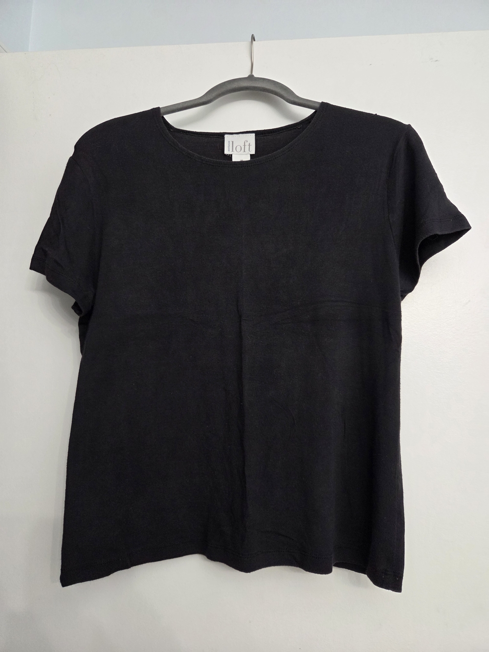 Ann Taylor Loft Black Short Sleeve Crewneck Tee